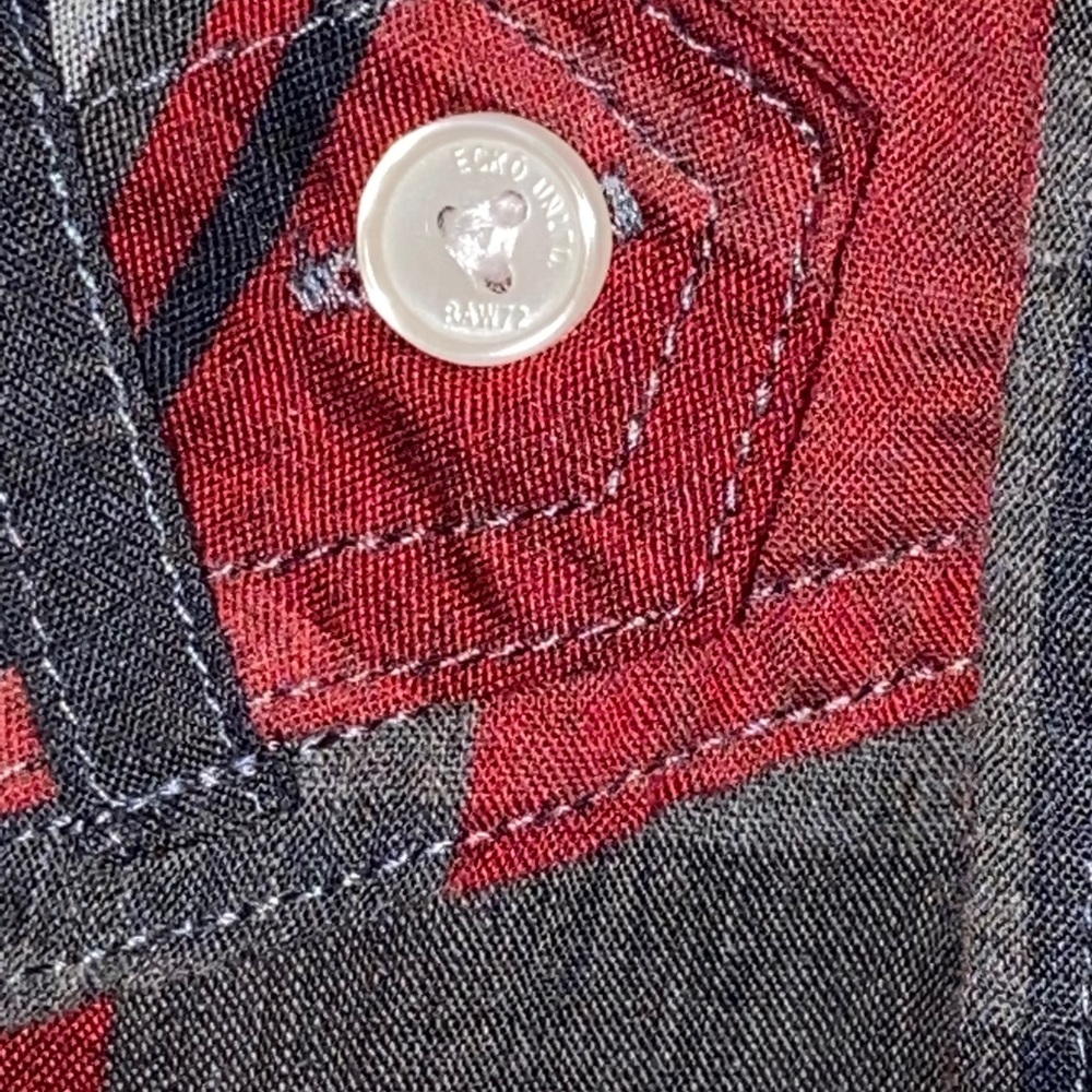 ❤️🖤Ecko unltd boys plaid short sleeve shirt ❤️🖤 - Picture 4 of 13